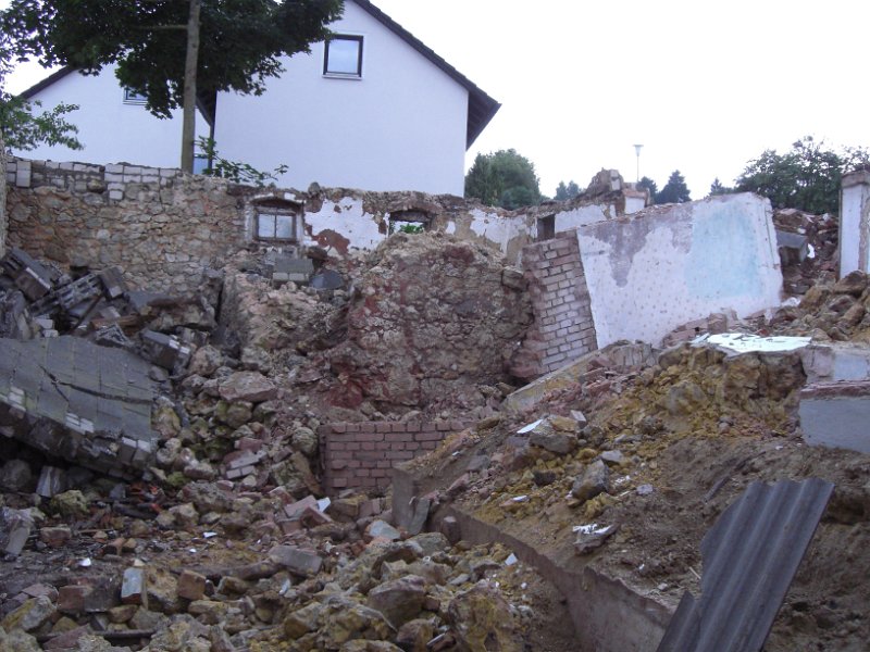  Abbruch eines Wohnhauses